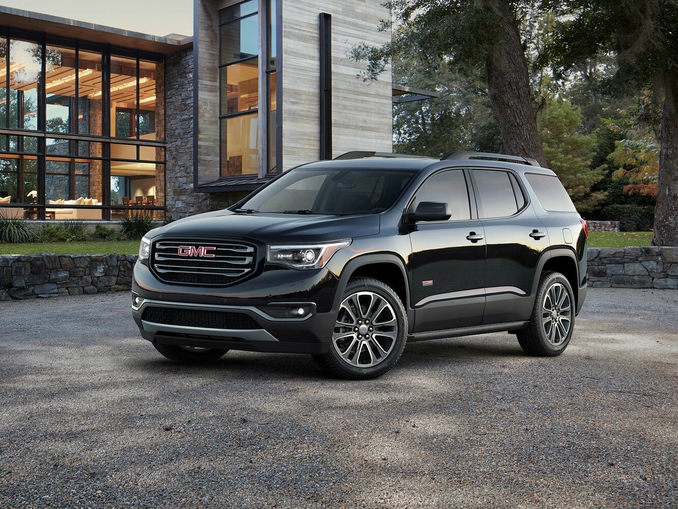 GMC Acadia II (2016–2019) · 2.5 AT (194 л.с.)