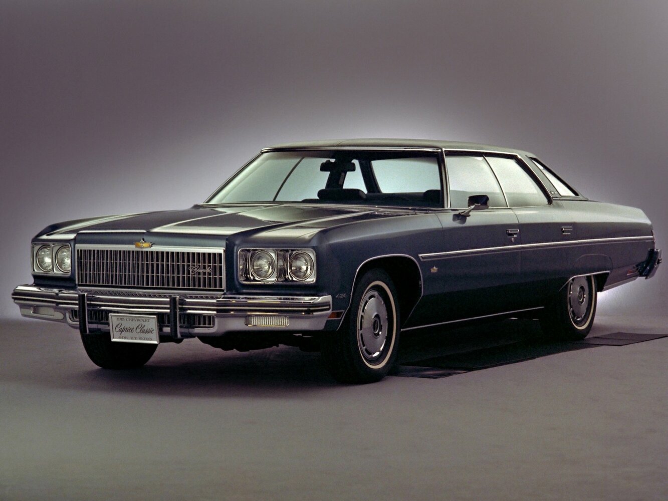 Chevrolet Caprice II (1970–1976) · 6.6 AT (370 л.с.)