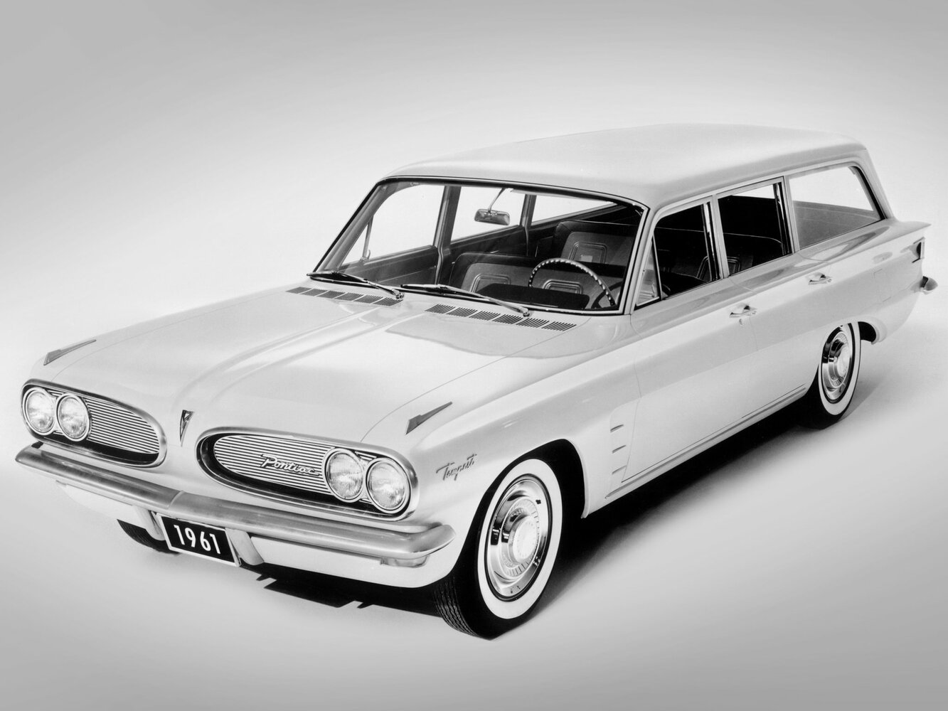 Pontiac Tempest I (1961–1963) · 6.4 MT (140 л.с.)