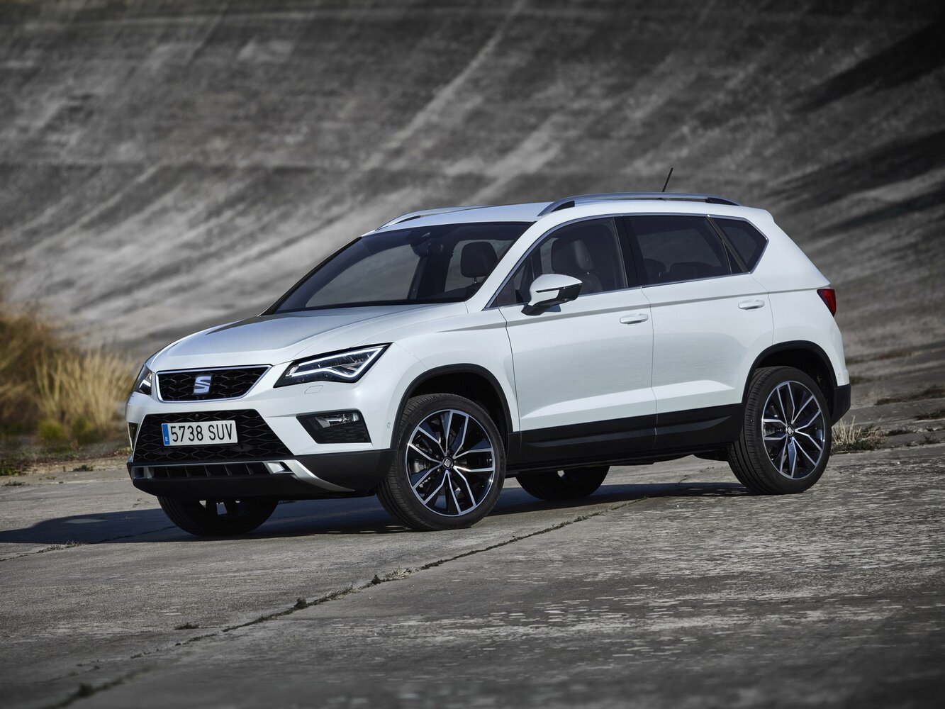 SEAT Ateca I (2016–2020) · 1.0 MT (115 л.с.)