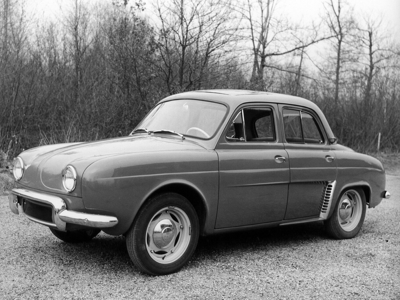 Renault Dauphine (1956–1967) · 0.9 MT (36 л.с.)