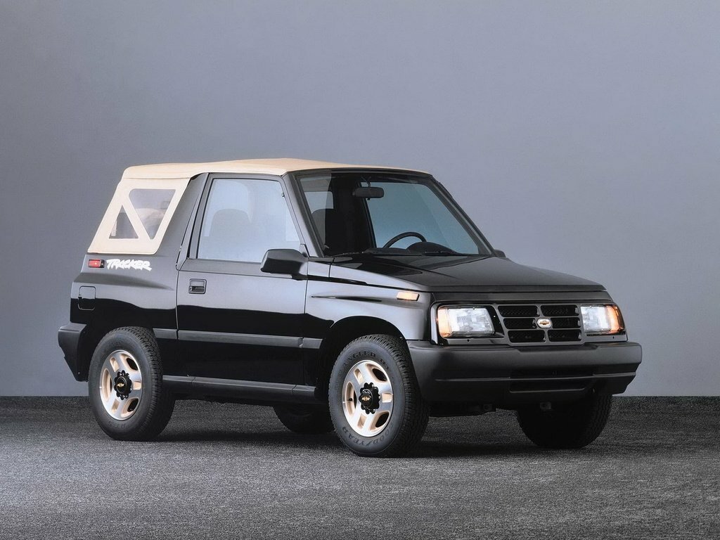 Chevrolet Tracker I (1989–1998) · 1.6 AT (97 л.с.)