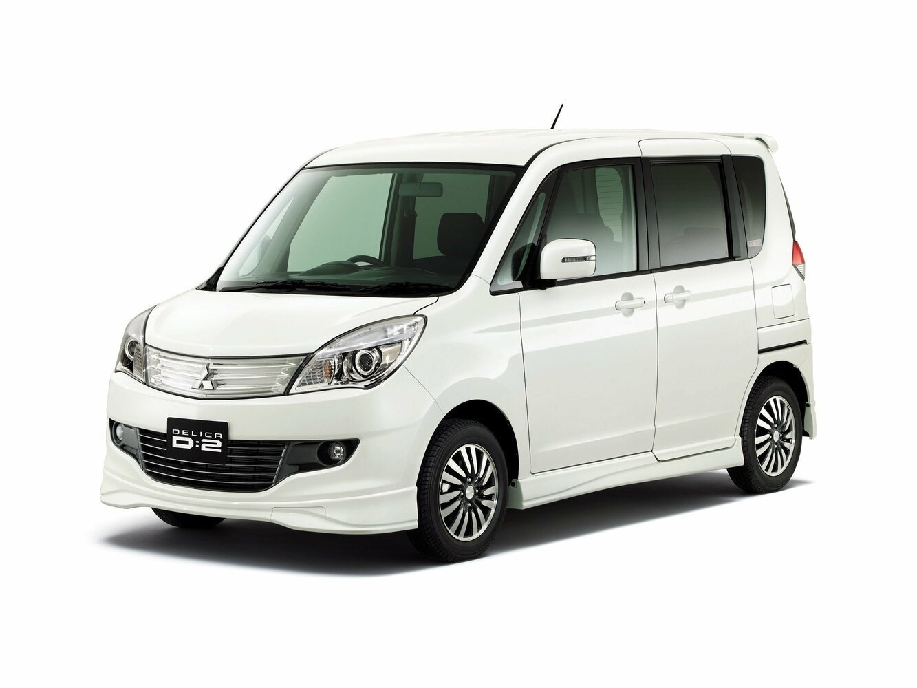 Mitsubishi Delica D:2 I (2011–2015) · 1.2 CVT (91 л.с.)