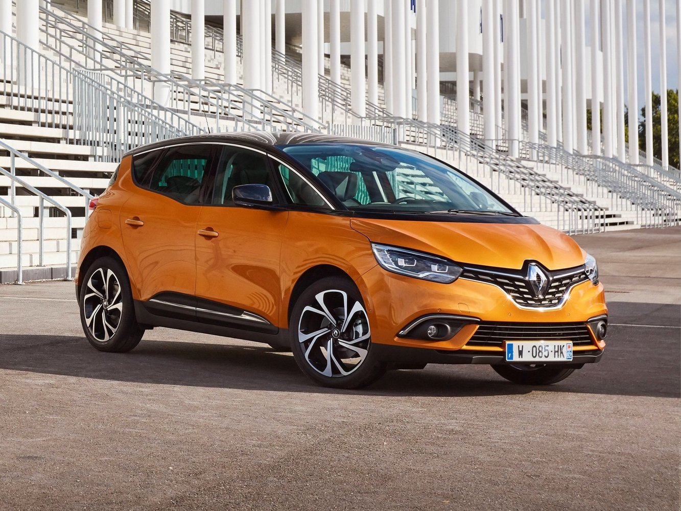 Renault Scenic IV (2016–2022) · 1.8d MT (120 л.с.)