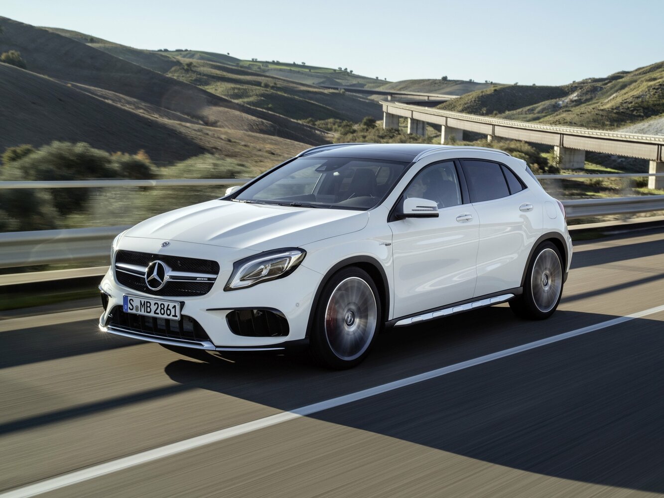 Mercedes-Benz GLA AMG I (X156) Рестайлинг (2017–2019) · 45 AMG 2.0 AMT (381 л.с.) 4WD