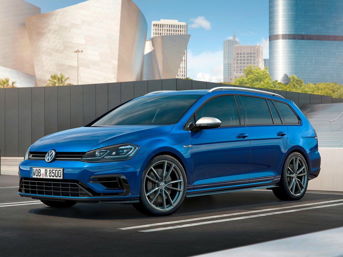 Volkswagen Golf R VII Рестайлинг (2017–2020) · 2.0 AMT (310 л.с.) 4WD