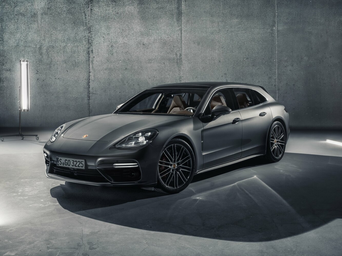 Porsche Panamera II (2016–2020) · 4S Diesel Sport Turismo 4.0d AMT (422 л.с.) 4WD