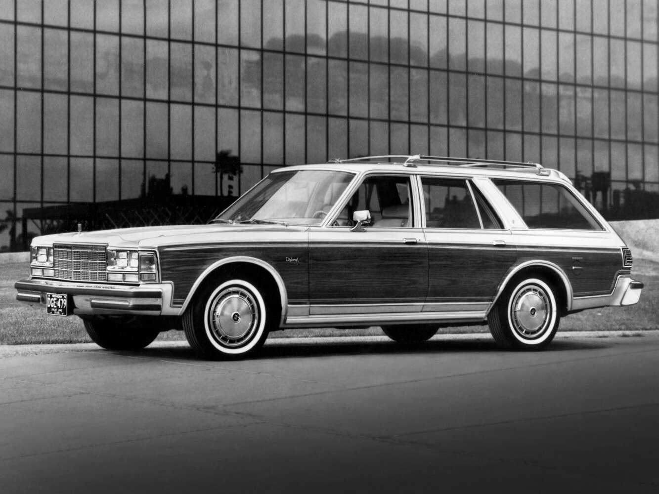 Dodge Diplomat I (1977–1989) · 3.7 AT (91 л.с.)