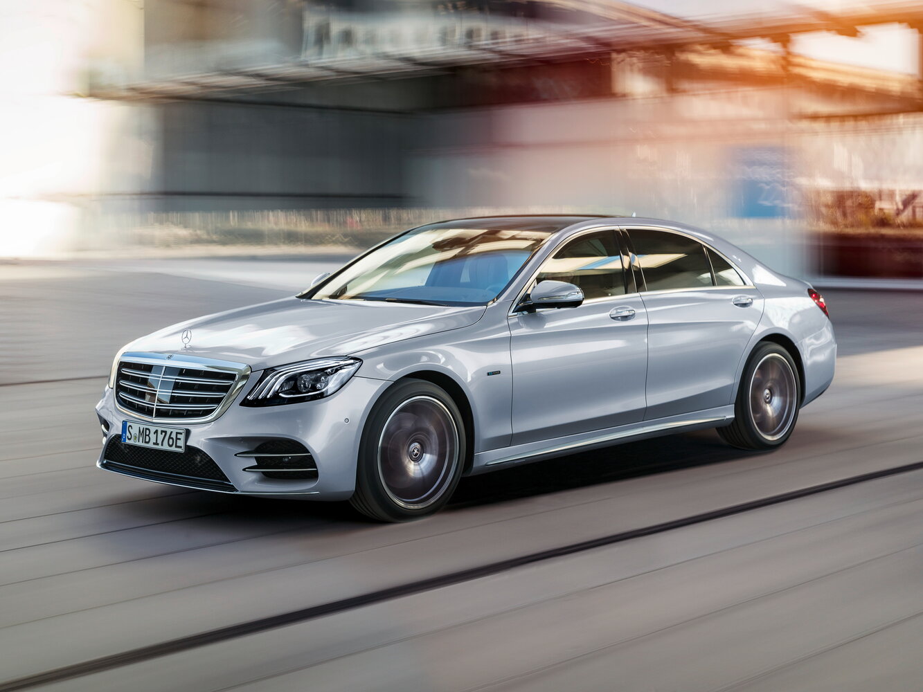 Mercedes-Benz S-Класс VI (W222, C217) Рестайлинг (2017–2020) · 350 d Long 2.9d AT (286 л.с.)