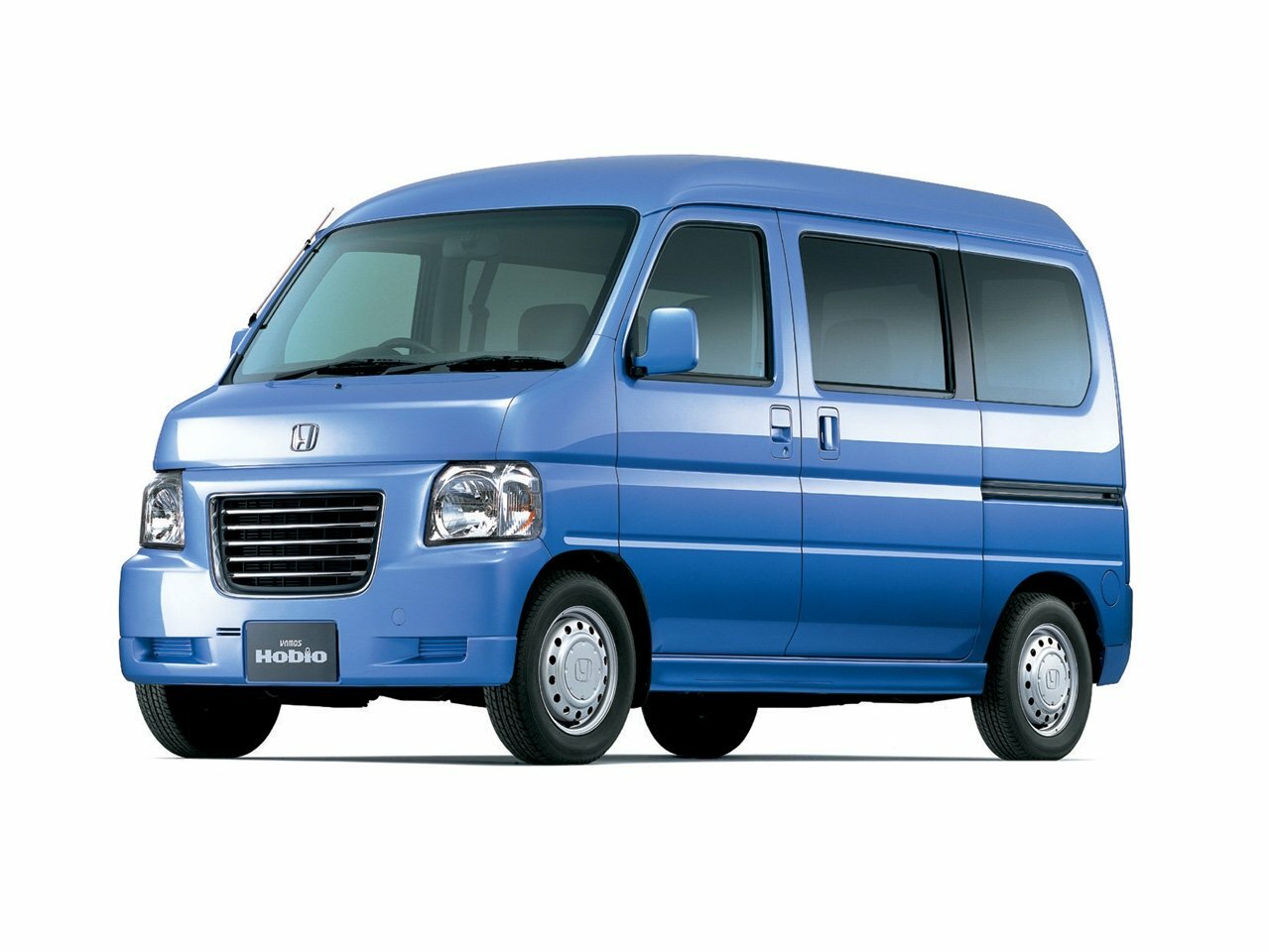 Honda Vamos (1999–2018) · Hobio 0.7 AT (46 л.с.)