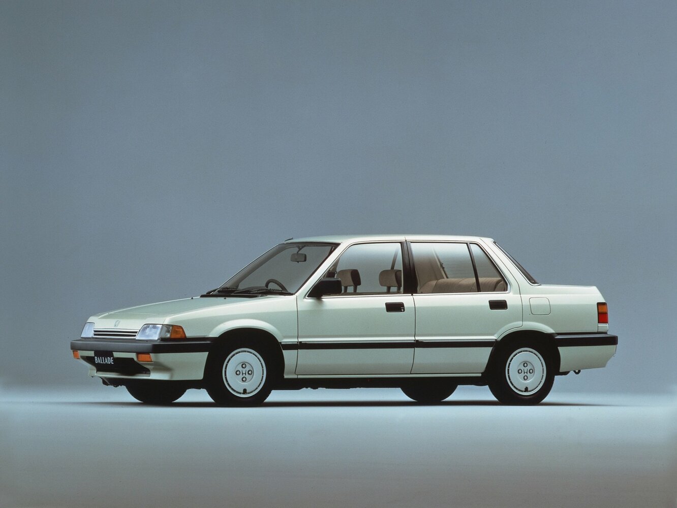 Honda Ballade II (1983–1987) · 1.5 MT (100 л.с.)