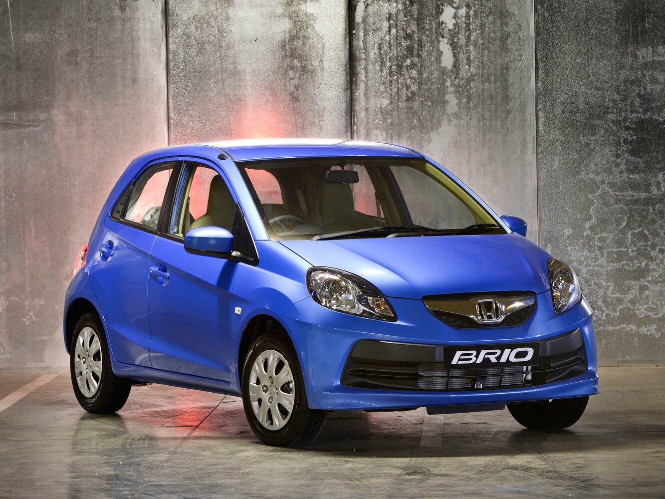 Honda Brio I (2011–2018) · 1.2 CVT (90 л.с.)