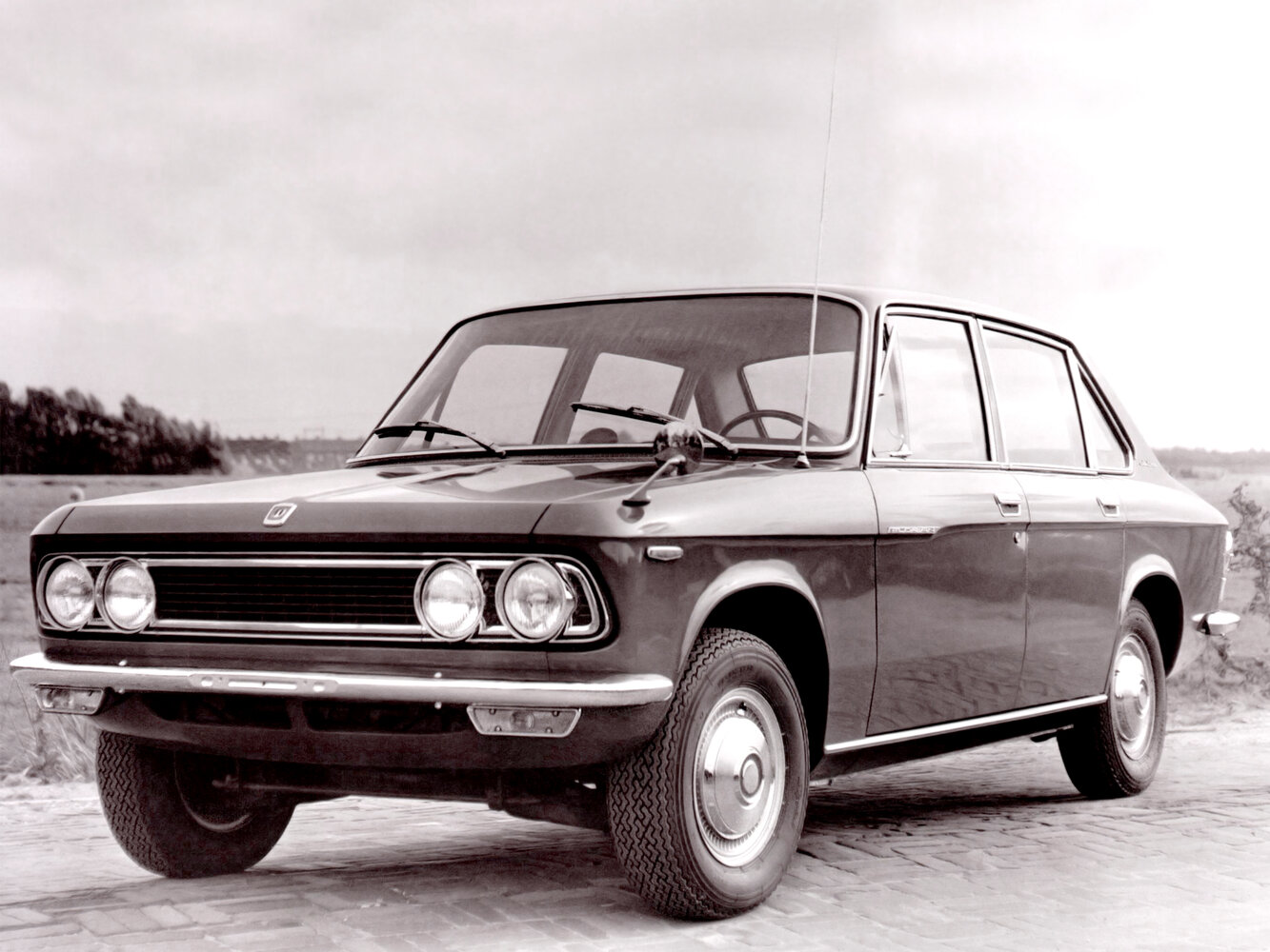 Isuzu Florian I (1967–1977) · 1.8 MT (115 л.с.)
