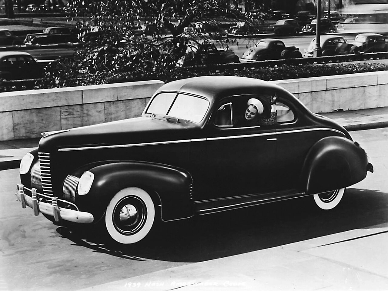 Nash Ambassador (1932–1942) · 5.3 MT (127 л.с.)