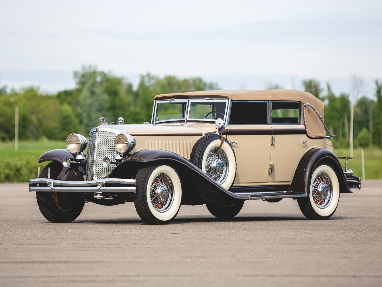 Chrysler Imperial II (1931–1933) · 6.3 MT (127 л.с.)