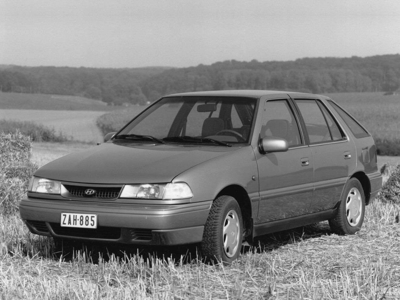 Hyundai Pony X2 (1989–1994) · 1.5 MT (72 л.с.)