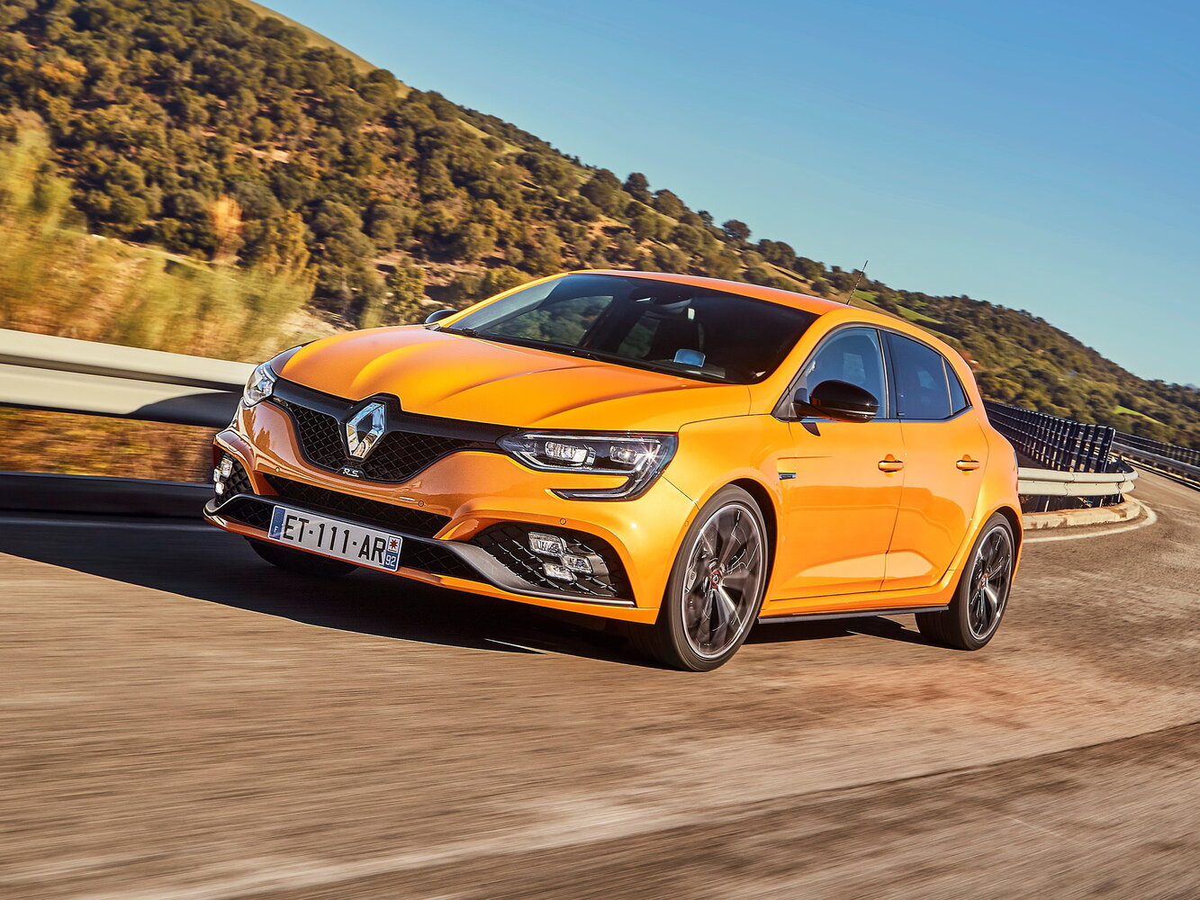 Renault Megane RS IV (2018–2023) · 1.8 MT (280 л.с.)
