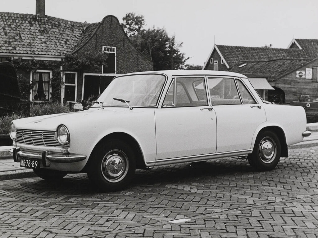 Simca 1300/1500 1300/1500 (1963–1966) · 1.5 MT (82 л.с.)