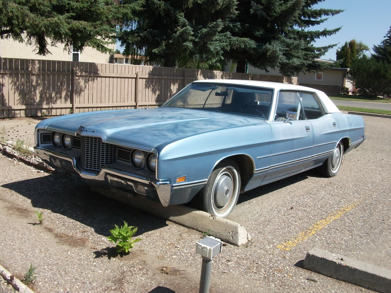 Ford Galaxie IV (1968–1974) · 3.9 MT (142 л.с.)