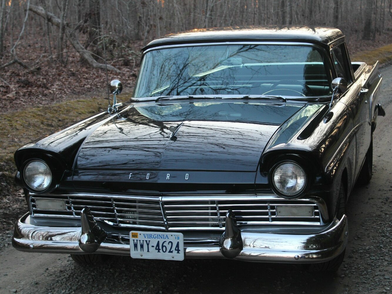 Ford Ranchero I (1957–1960) · 5.8 AT (300 л.с.)