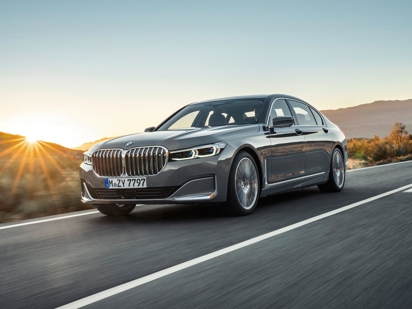 BMW 7 серии VI (G11/G12) Рестайлинг (2019–2022) · 750Li xDrive 4.4 AT (530 л.с.) 4WD