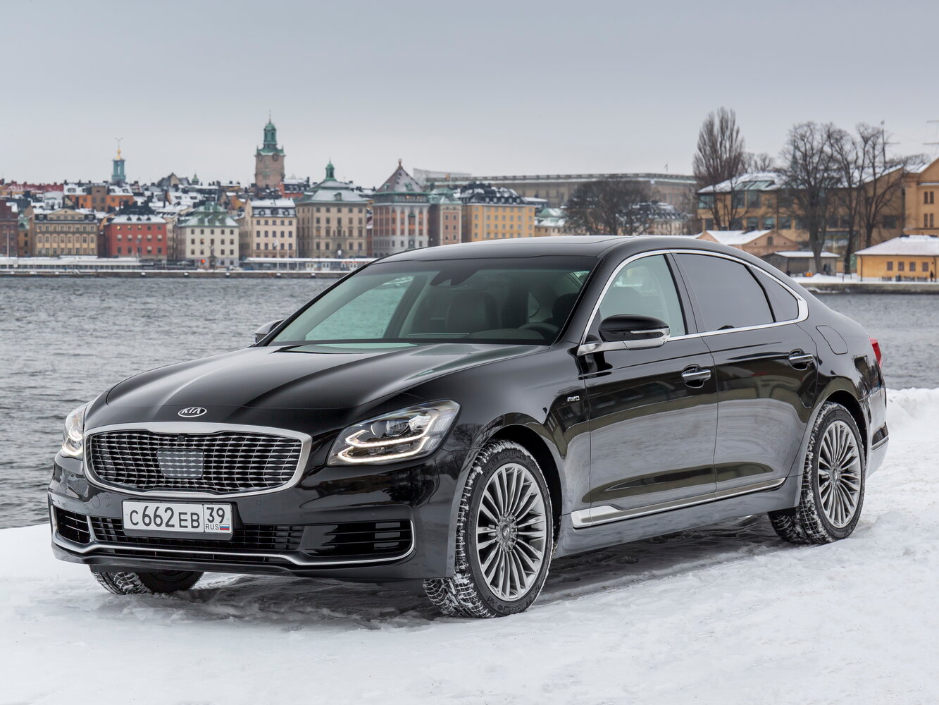 Kia K900 II (2018–2022) · 3.3 AT (249 л.с.) 4WD