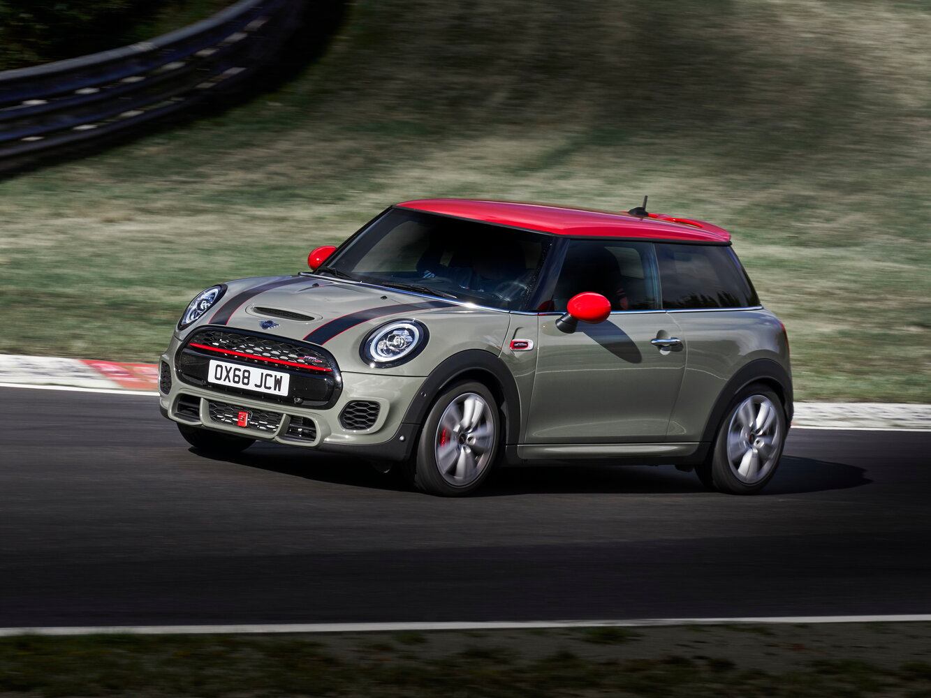 JCW 2.0 AT (231 л.с.)