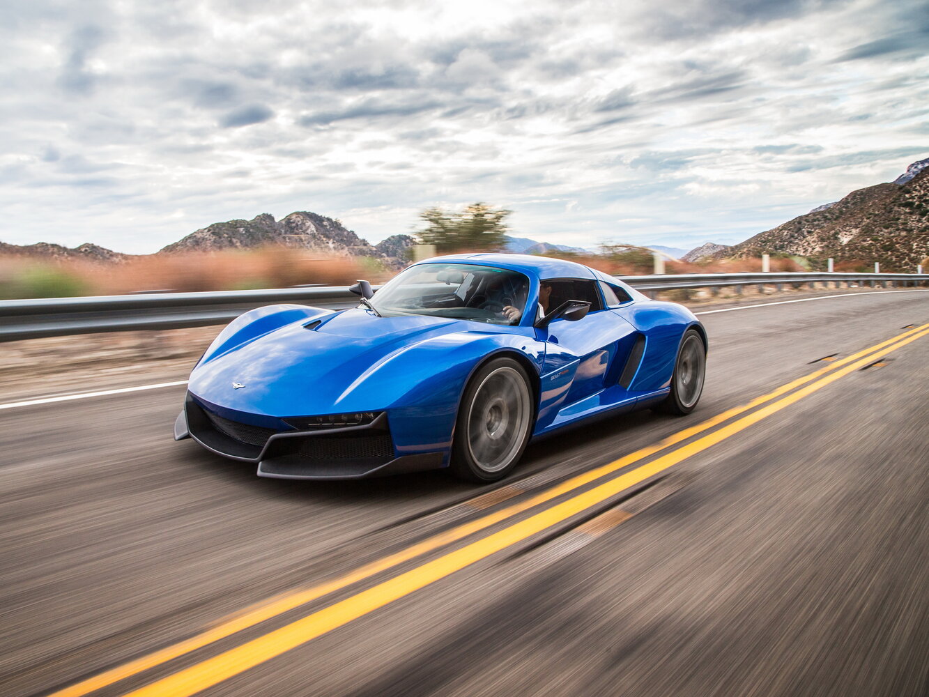 Rezvani Beast (2015–2026) · 2.4 MT (500 л.с.)