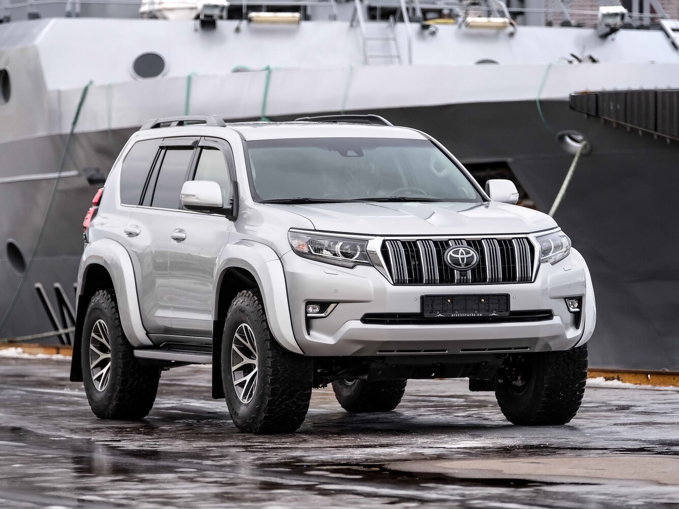 Arctic Trucks AT33 2.8d AT (177 л.с.) 4WD