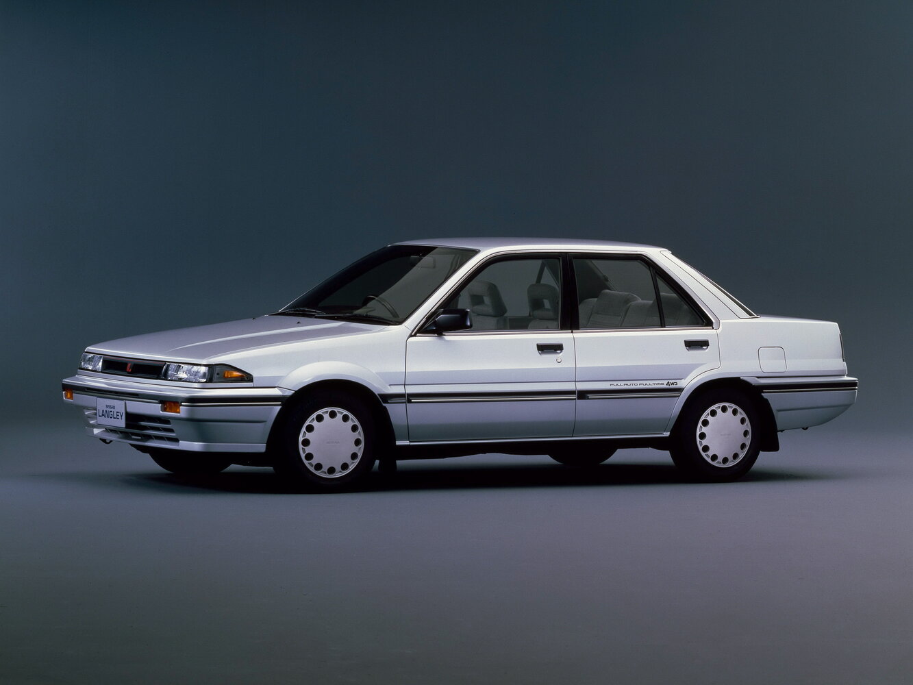 Nissan Langley III (N13) (1986–1990) · 1.6 AT (120 л.с.)