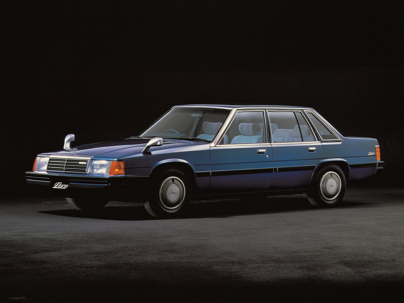 Mazda Luce IV (1981–1986) · 2.0 MT (110 л.с.)