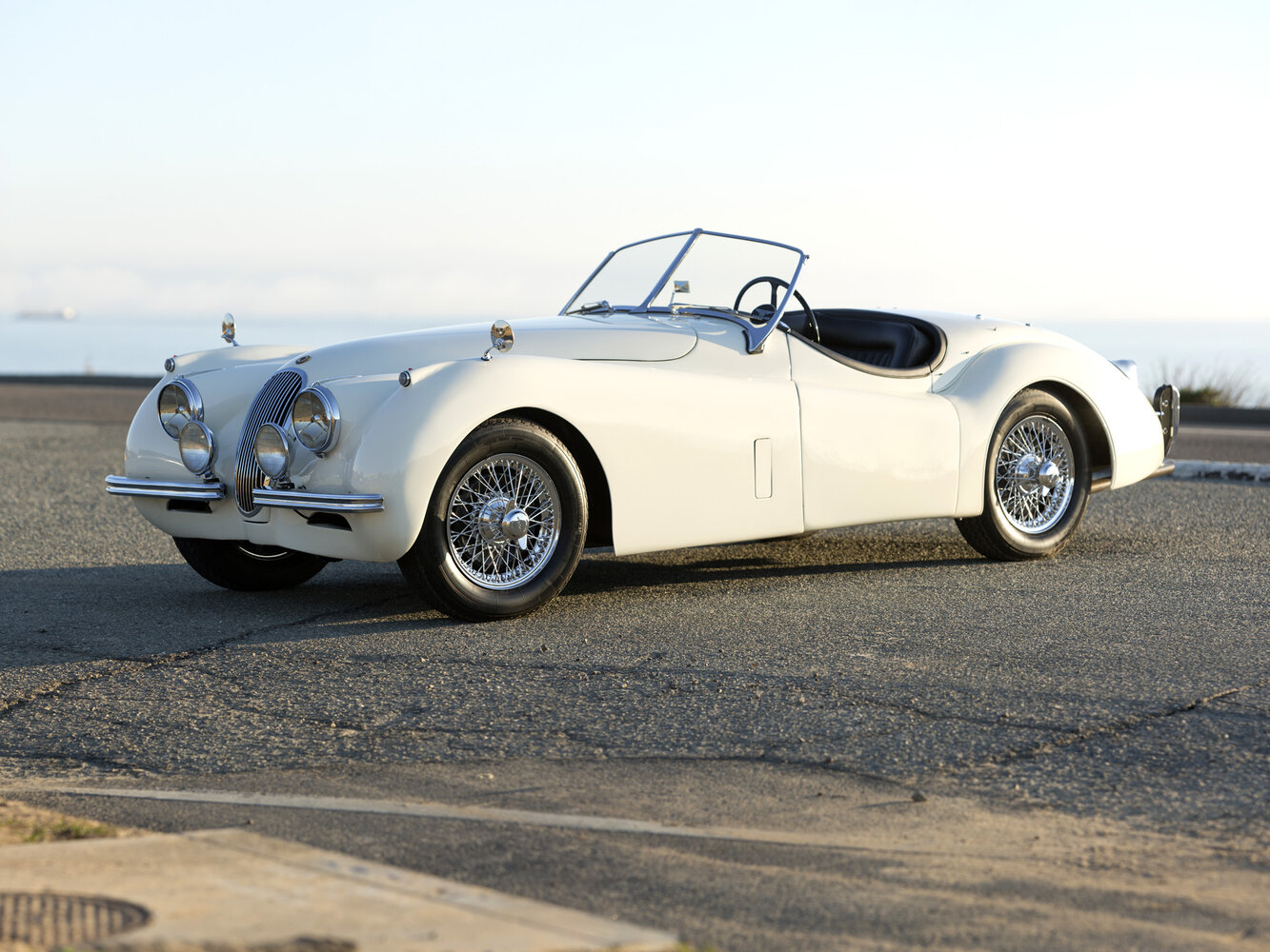 Jaguar XK XK120 (1948–1954) · 3.4 MT (182 л.с.)
