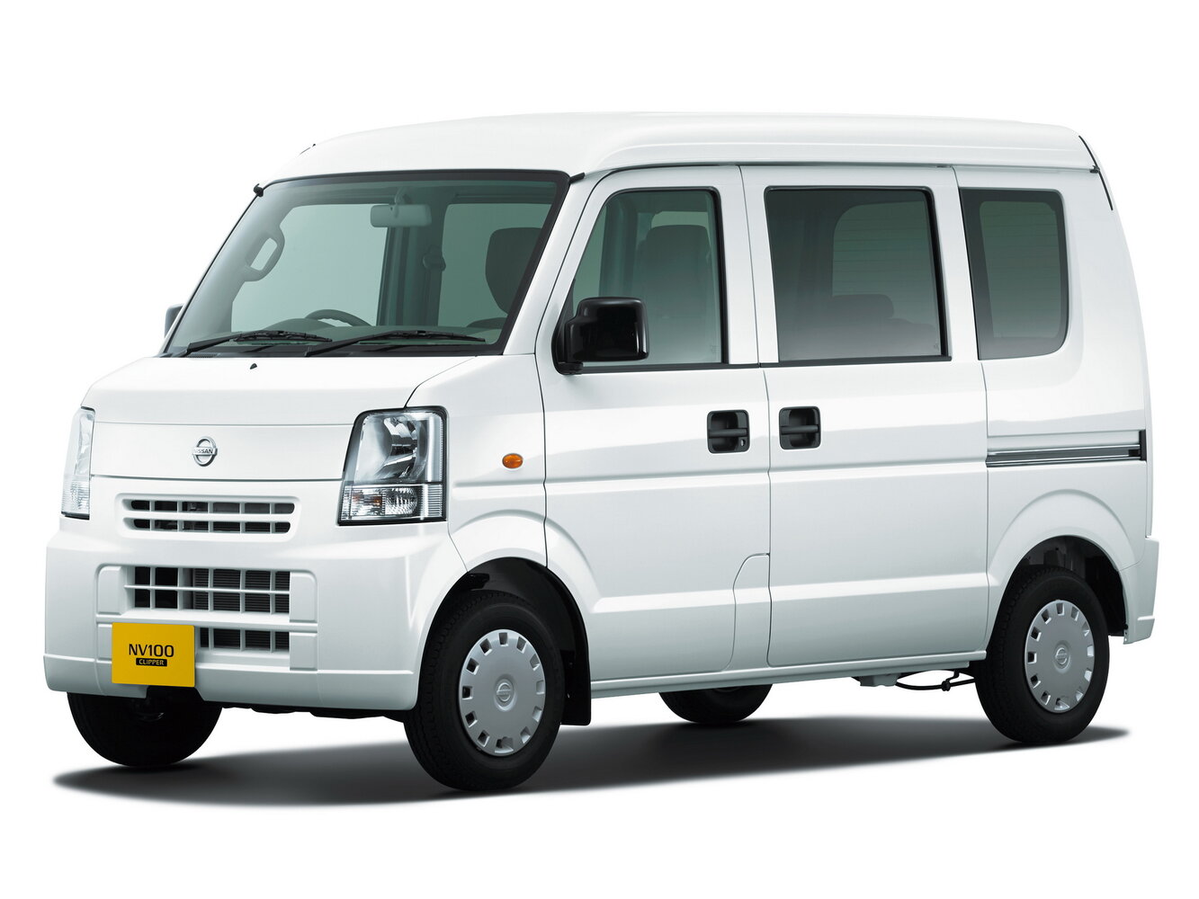 Nissan NV100 Clipper II (2013–2015) · 0.7 AT (49 л.с.) 4WD