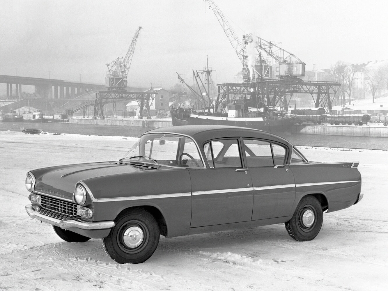 2.3 MT (84 л.с.)