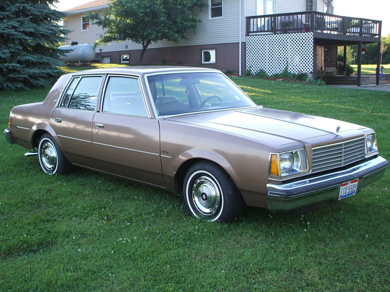 Buick Century IV (1978–1982) · 5.7 AT (162 л.с.)