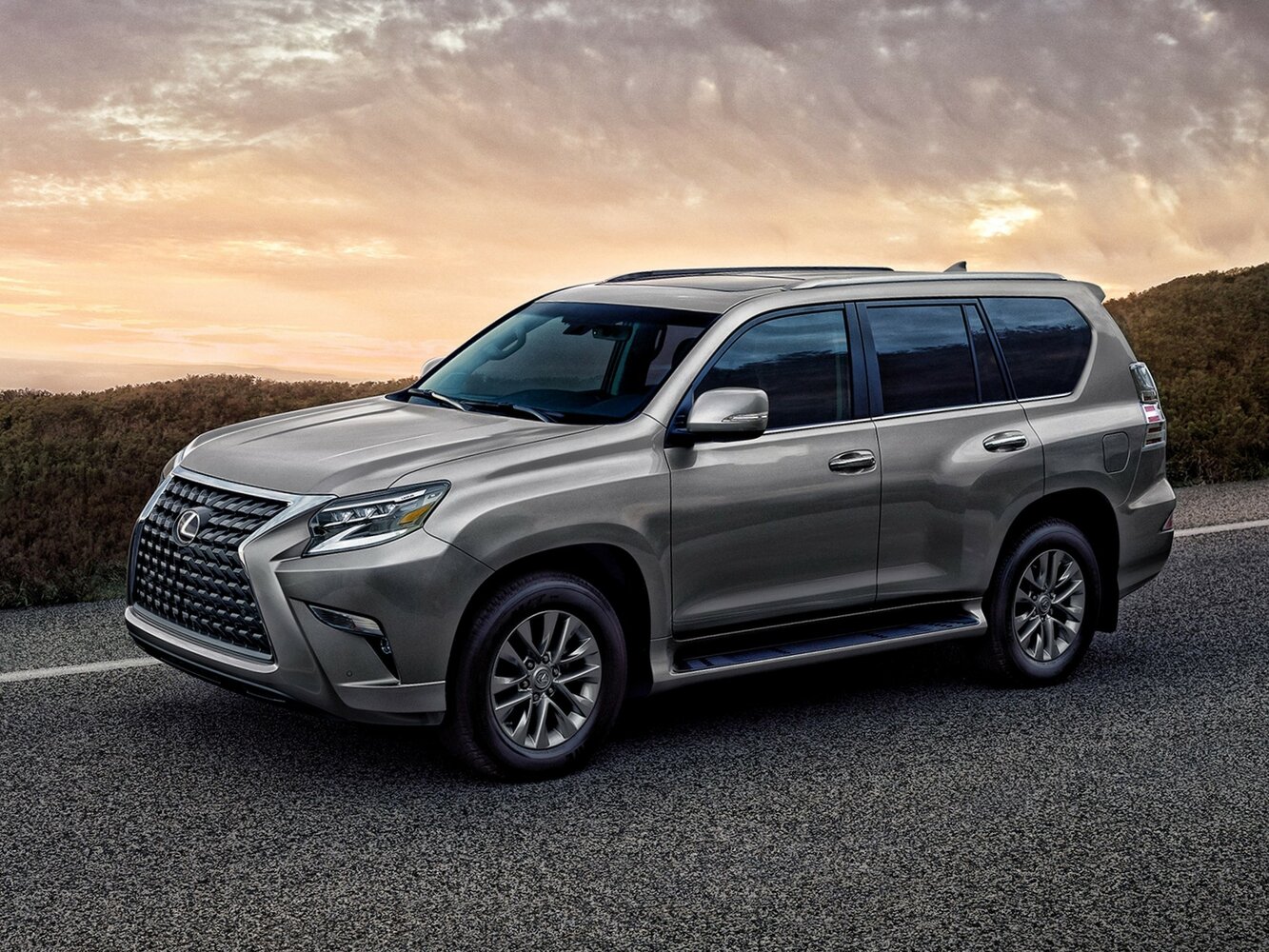 Lexus GX II Рестайлинг 2 (2019–2023) · 460 4.6 AT (296 л.с.) 4WD