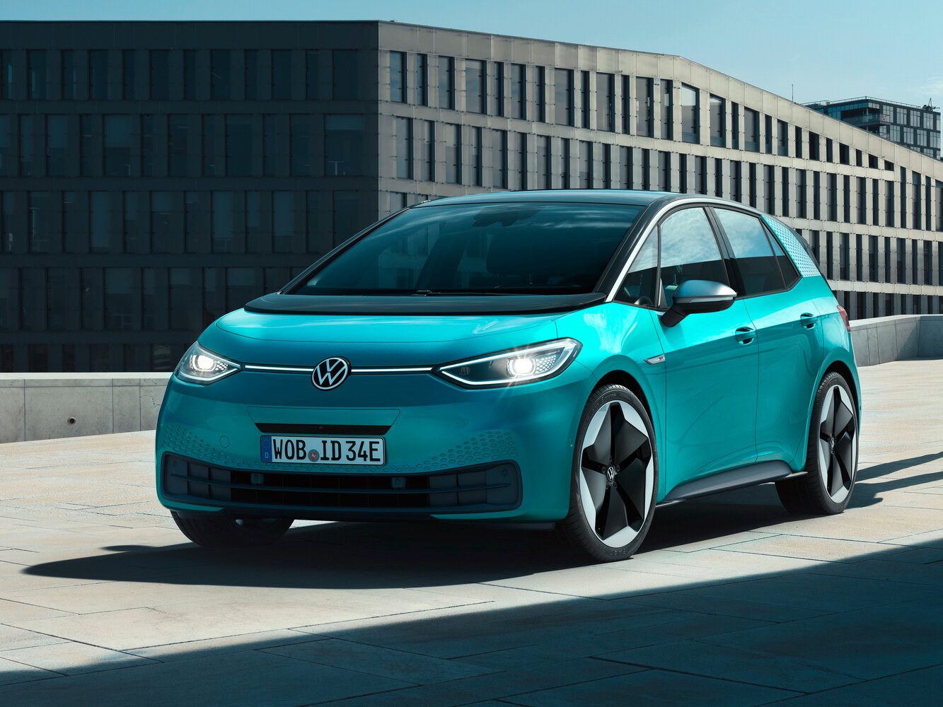 Volkswagen ID.3 I (2019–2026) · 58 kWh Electro AT (107.0 кВт)