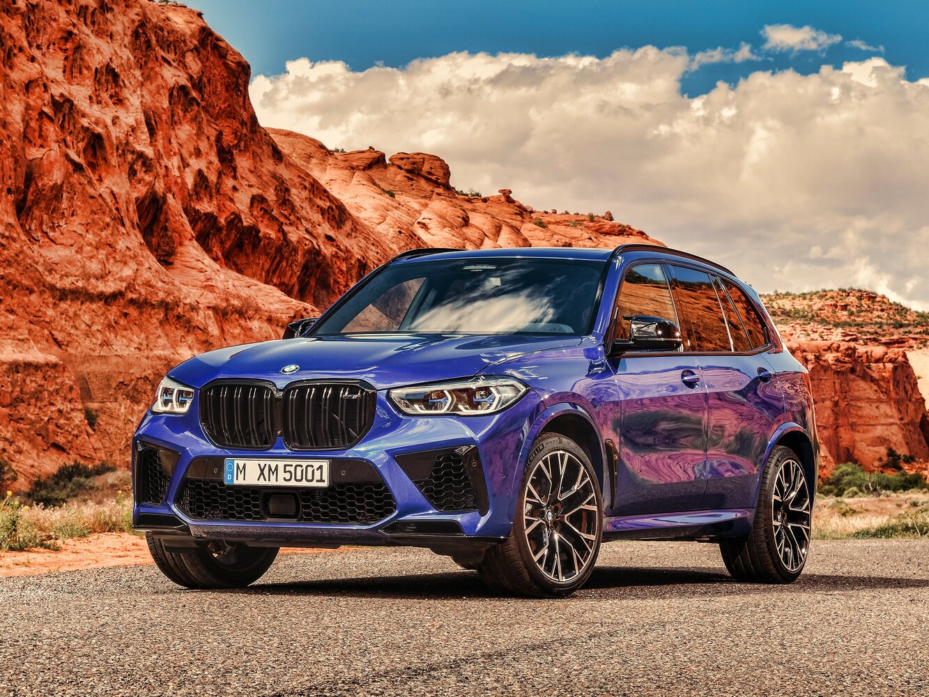 BMW X5 M III (F95) (2019–2023) · 4.4 AT (600 л.с.) 4WD