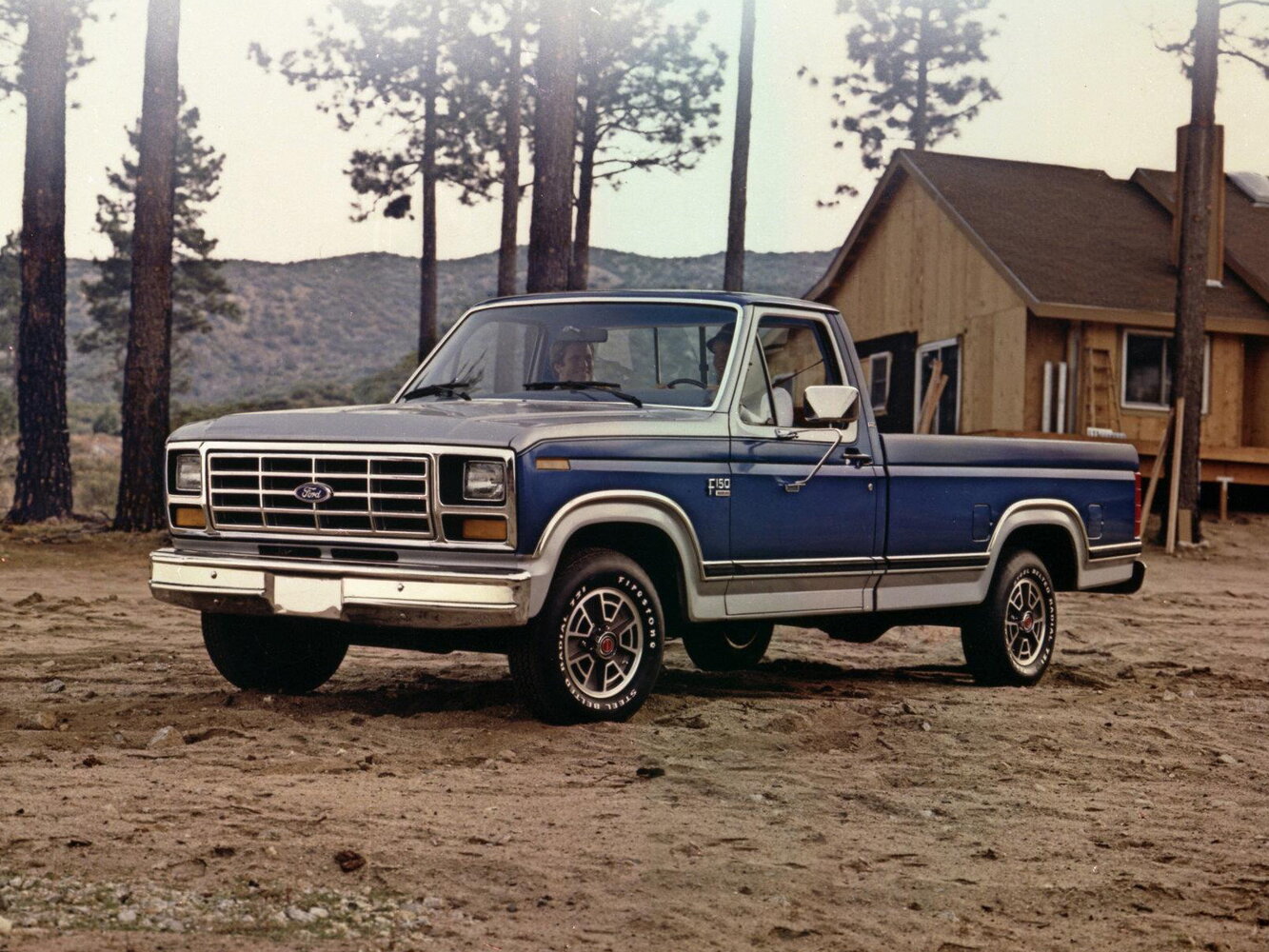 4.9 MT (120 л.с.) 4WD