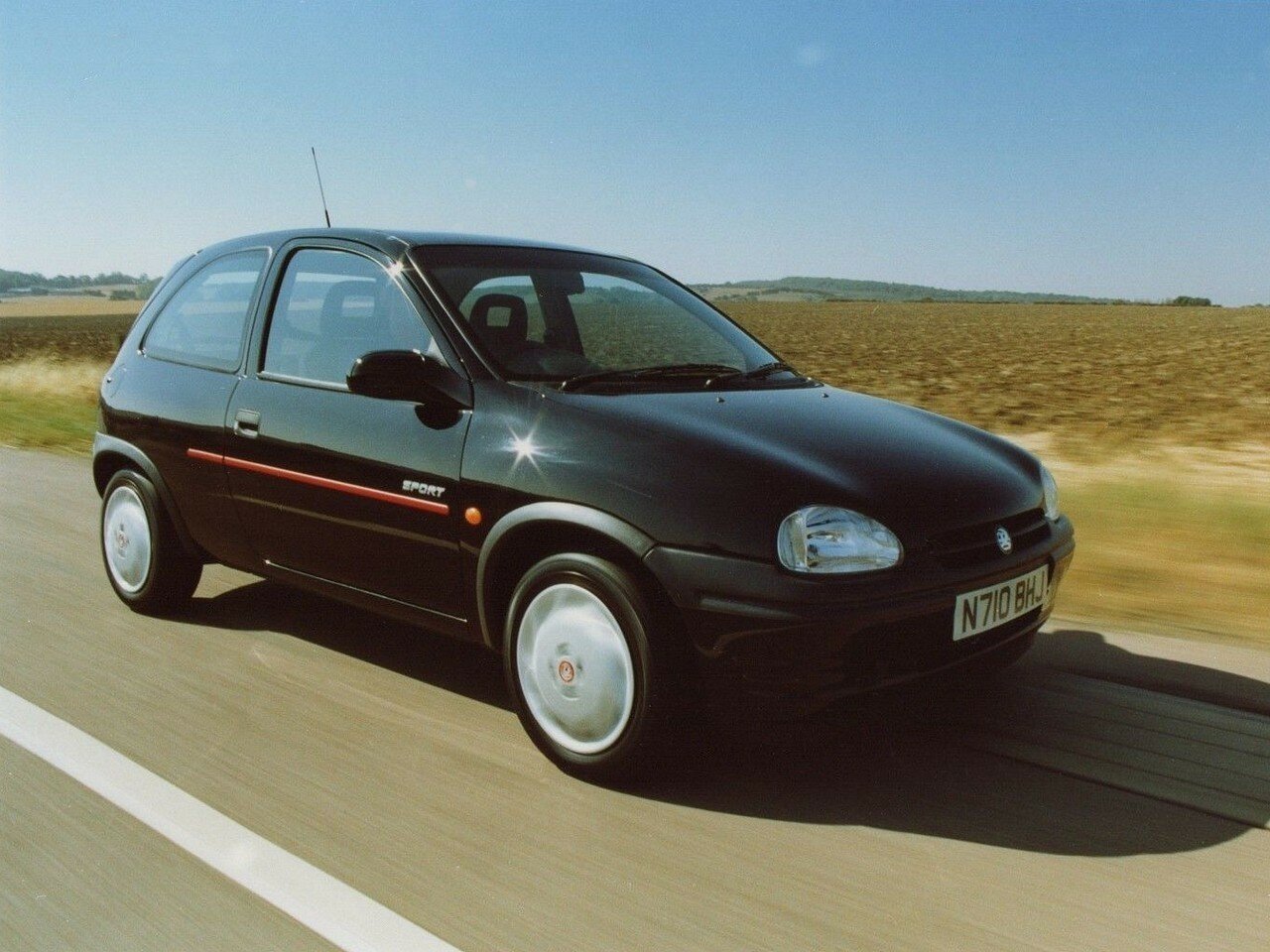 Vauxhall Corsa B (1993–2000) · 1.4 AT (60 л.с.)