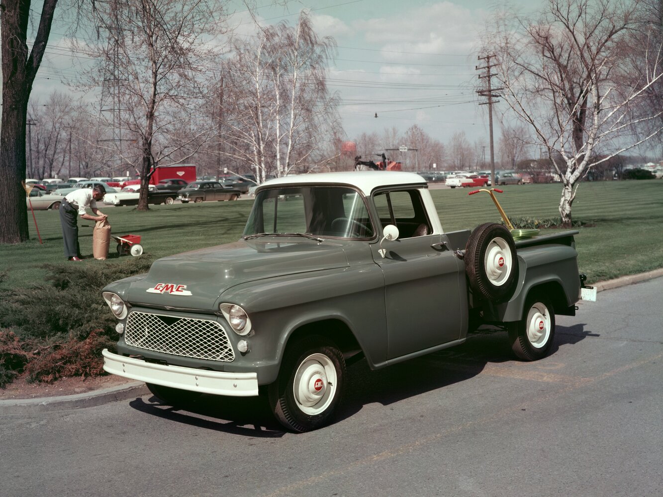 GMC 100 (1957–1957) · 4.4 MT (206 л.с.)