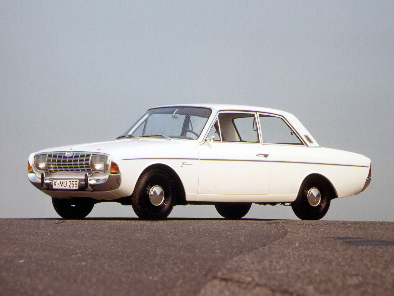 Ford Taunus P5 (1964–1967) · 2.0 MT (85 л.с.)