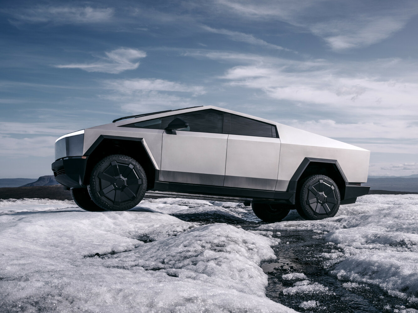 Tesla Cybertruck (2023–2026) · All-wheel Drive Electro AT (448.0 кВт) 4WD