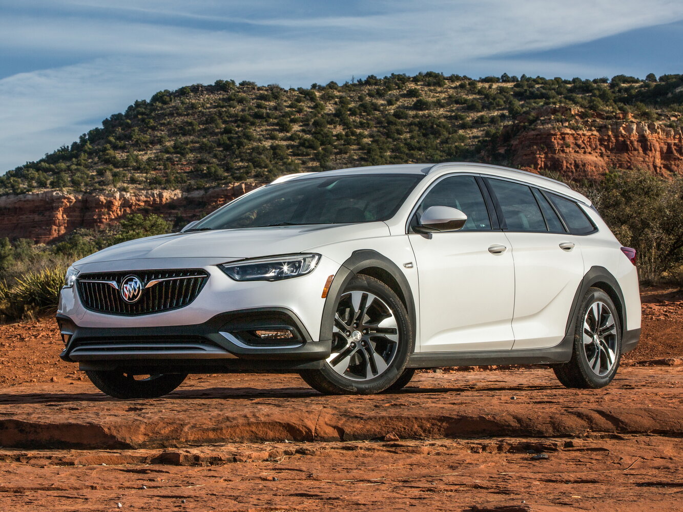 2.0 AT (250 л.с.) 4WD