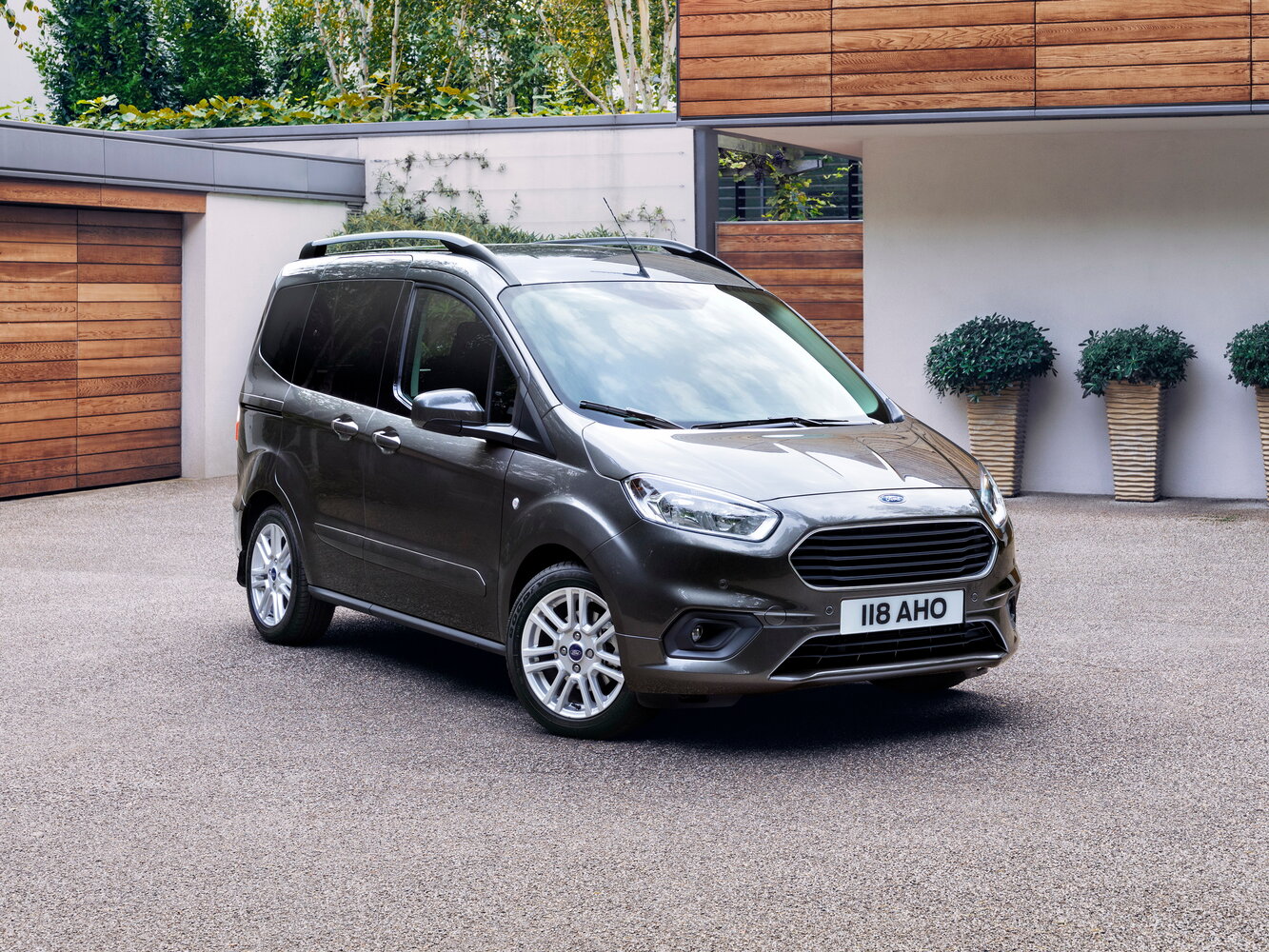 Ford Tourneo Courier I Рестайлинг (2018–2023) · 1.5d MT (100 л.с.)