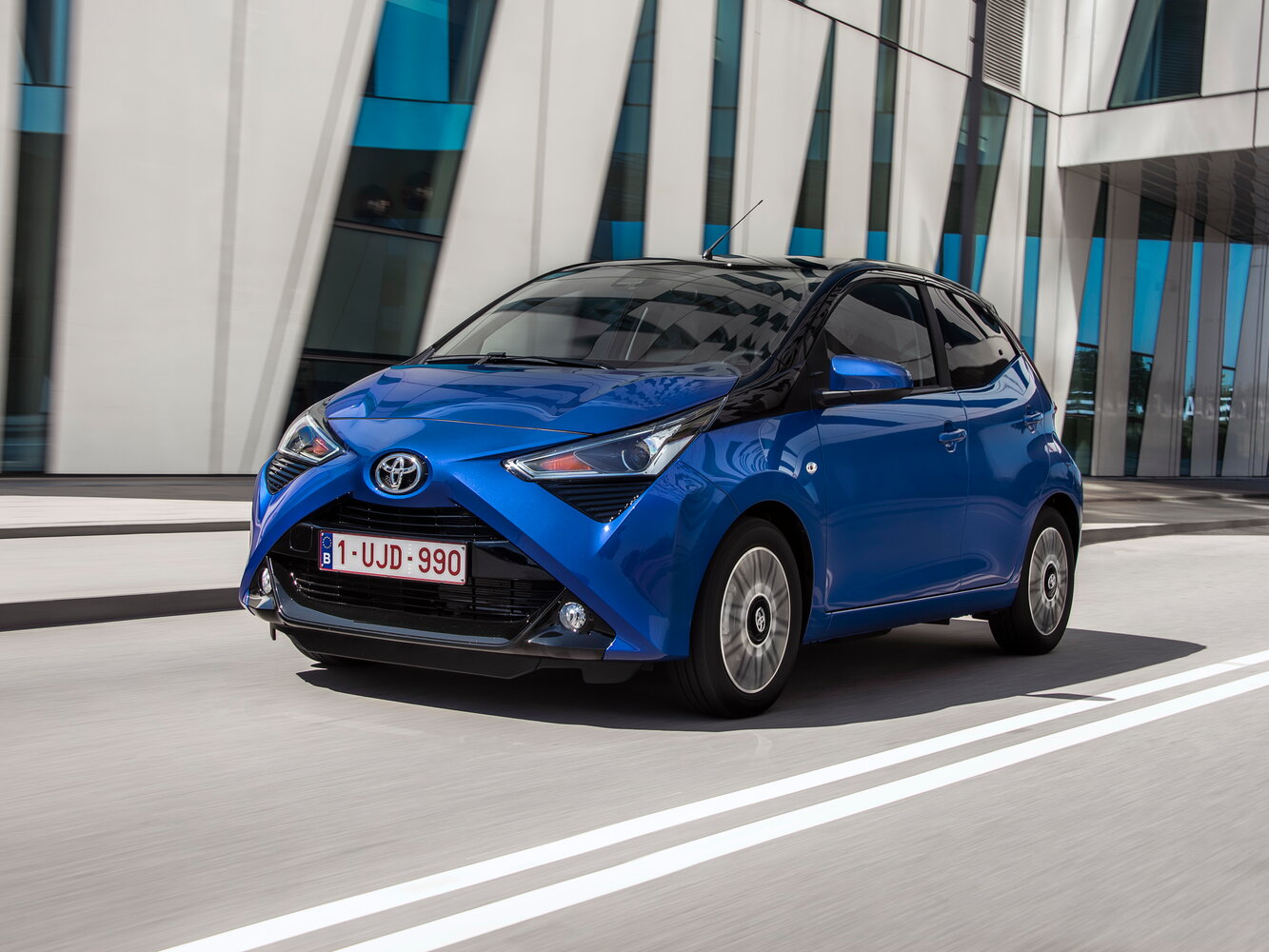 Toyota Aygo II Рестайлинг (2018–2022) · 1.0 MT (72 л.с.)