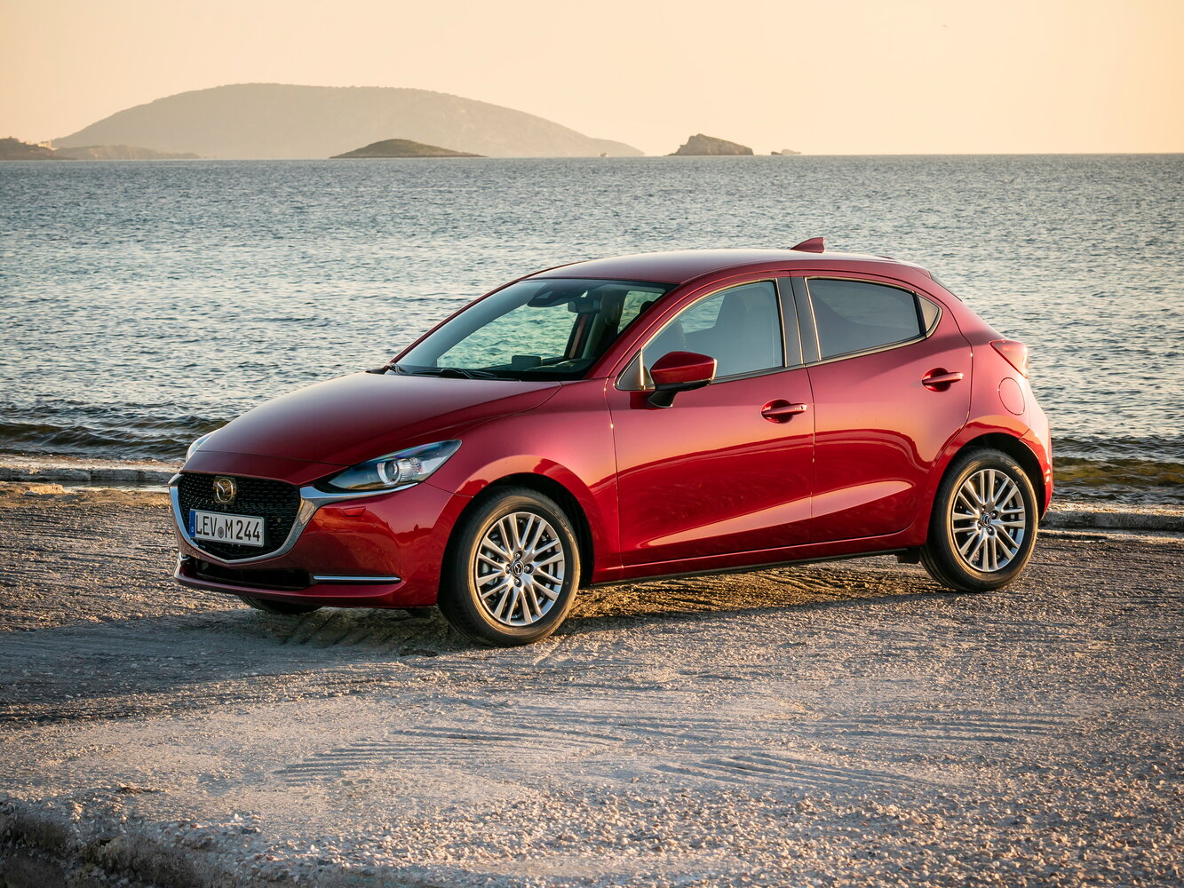 Mazda 2 III (DJ) Рестайлинг (2019–2023) · 1.5d MT (105 л.с.)