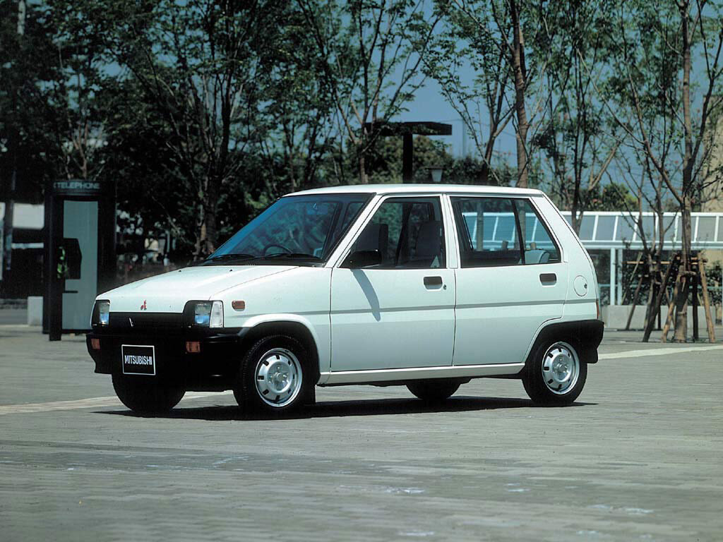 0.7 MT (40 л.с.) 4WD