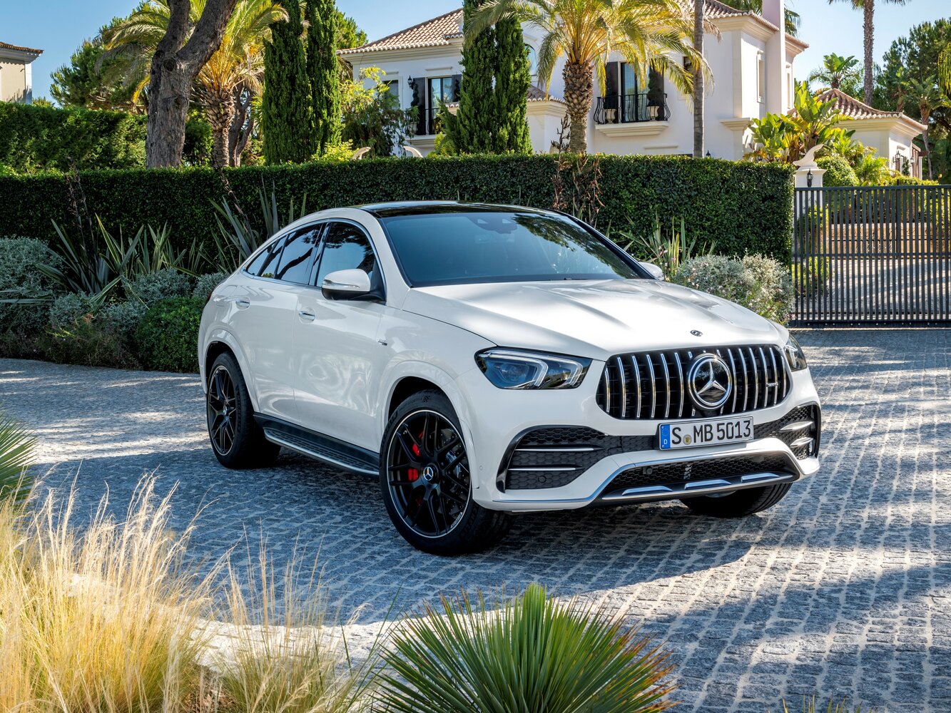 Mercedes-Benz GLE Coupe AMG II (C167) (2019–2023) · 63 AMG 4.0 AT (571 л.с.) 4WD