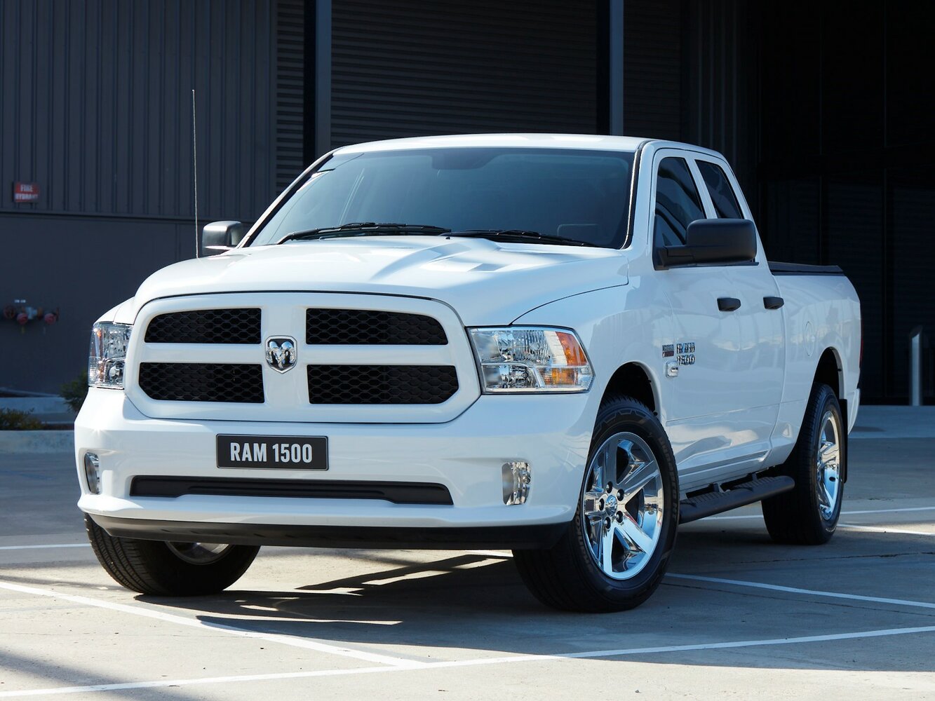 Ram 1500 IV (DS/DJ) (2011–2024) · Quad Cab 5.7 AT (396 л.с.)